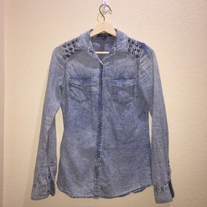 F21 button up shirt